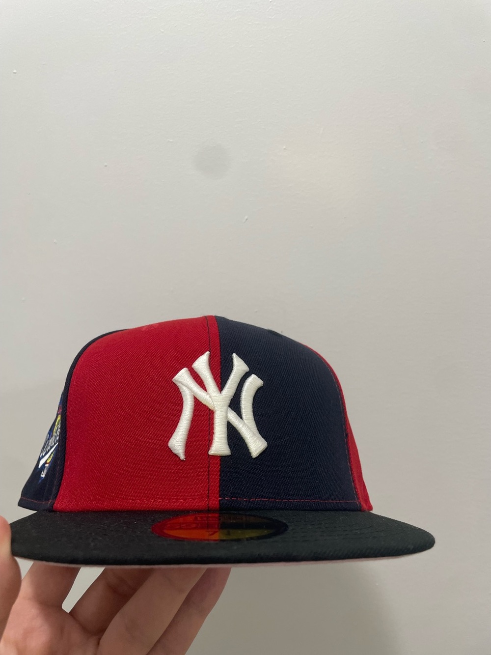 Home Game Frstypreme New York Yankees pinwheel pinky hat size 7 1/4 brand new so